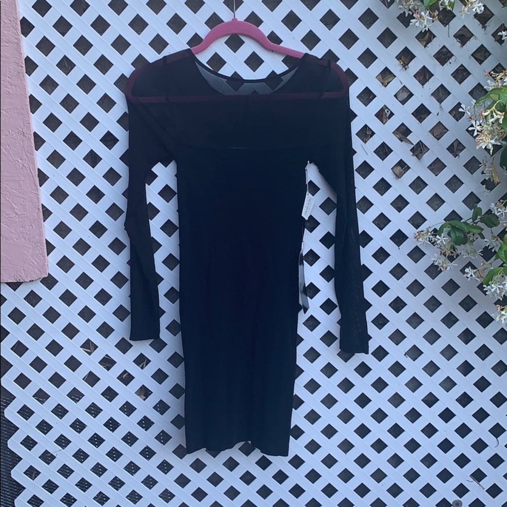 Dress - Picture 3 of 4